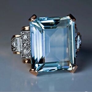 🔷 Blue gemstone princess cut ring size 8 🔷